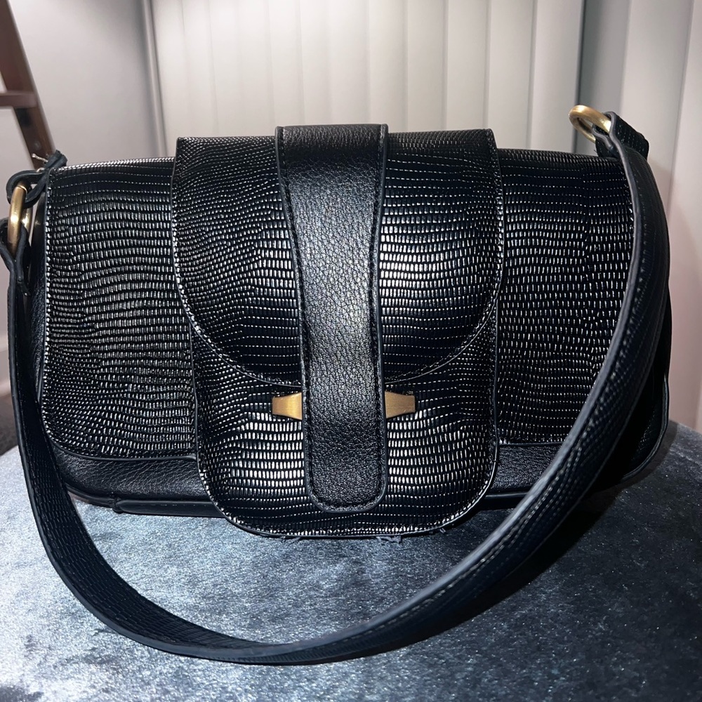 Elegant Handbag